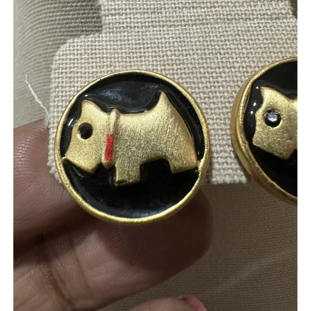 Vintage Black Enamel Dog Button Earrings Gold Tone‎ Accent Red Collar READ